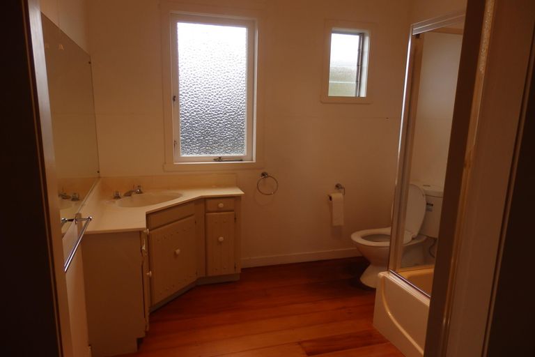 Photo of property in 36 Thornton Road, Cambridge, 3434