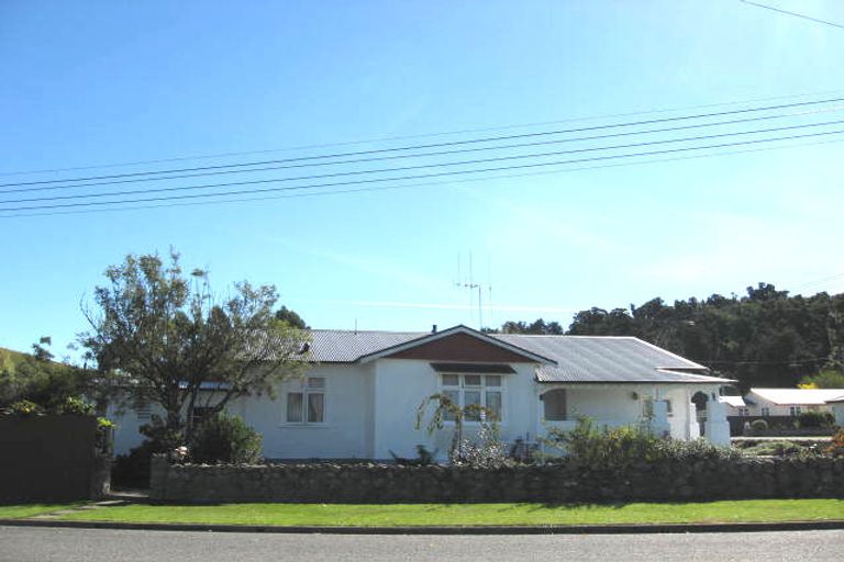 Photo of property in 26 Jollie Street, Geraldine, 7930
