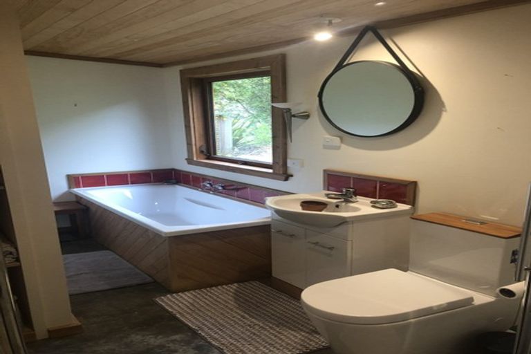 Photo of property in 170 Doctors Point Road, Waitati, 9085