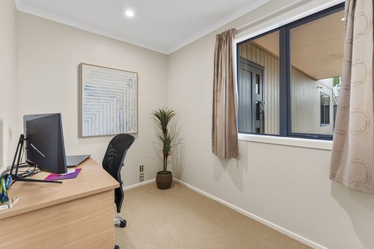 Photo of property in 22 Toru Road, Paraparaumu Beach, Paraparaumu, 5032