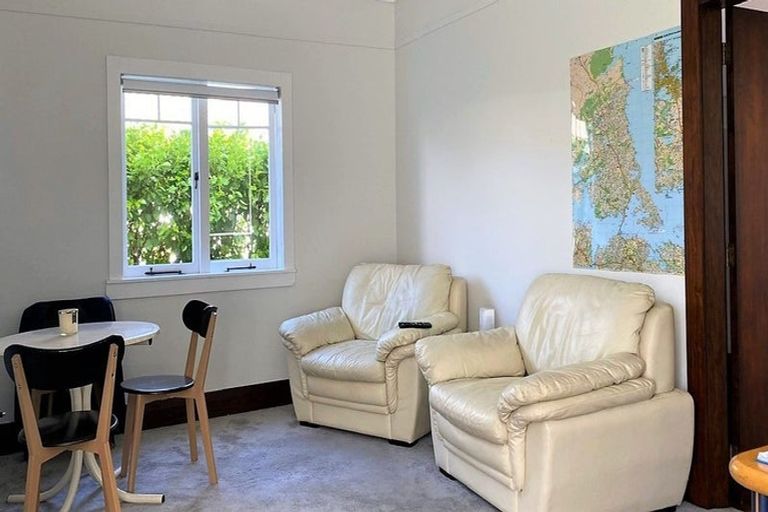 Photo of property in 8 Gazelle Avenue, Beach Haven, Auckland, 0626