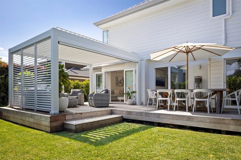 Photo of property in 44 Milford Road, Milford, Auckland, 0620