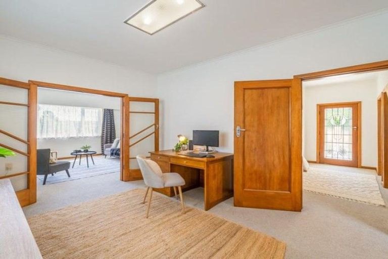 Photo of property in 69 Norton Park Avenue, Fairfield, Lower Hutt, 5011