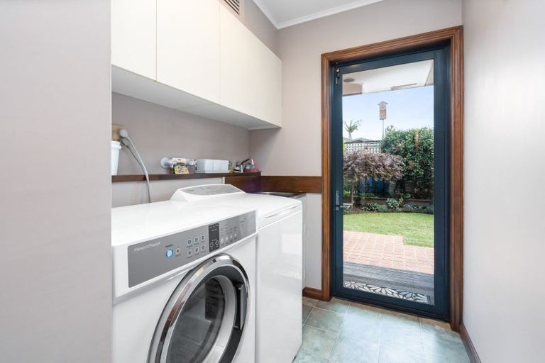 Photo of property in 238 Fairway Drive, Te Kamo, Whangarei, 0112