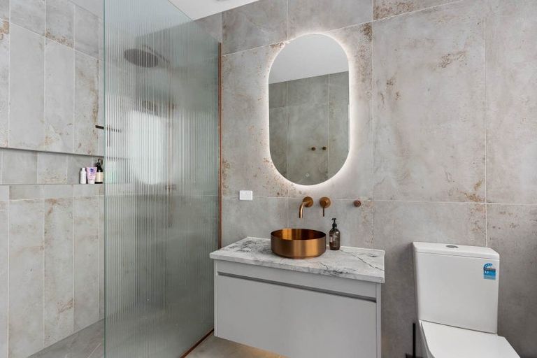 Photo of property in 326 Flat Bush School Road, Flat Bush, Auckland, 2019