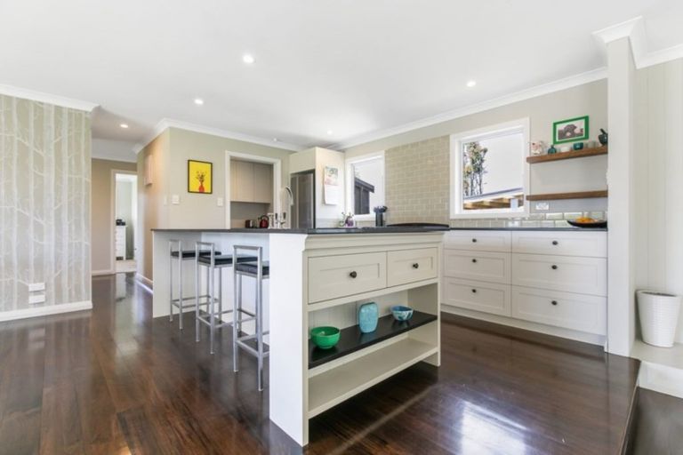 Photo of property in 370b Clarks Beach Road, Clarks Beach, Pukekohe, 2679