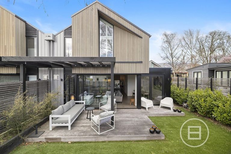 Photo of property in 151a Upton Street, Wanaka, 9305