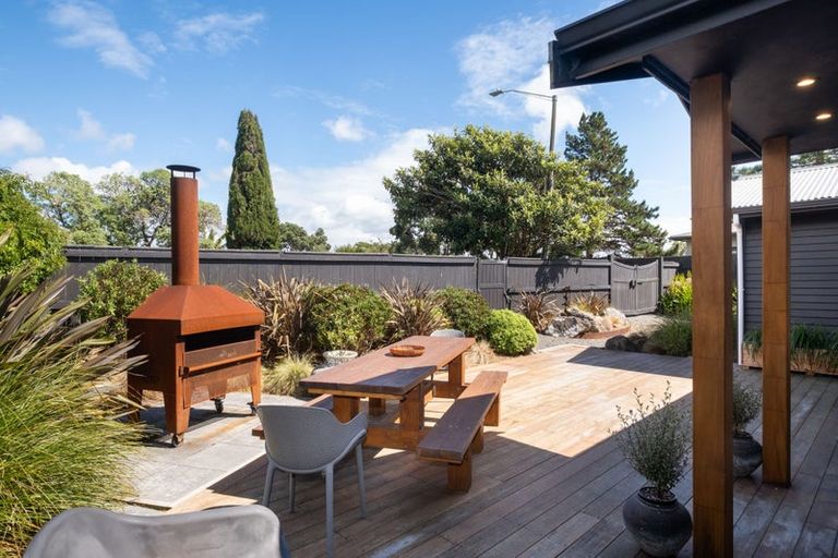 Photo of property in 27 Gaskin Place, Haumoana, 4102