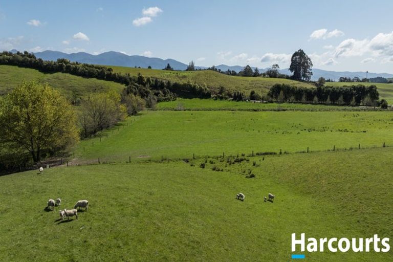 Photo of property in 420 Central Road South, Upper Moutere, 7175