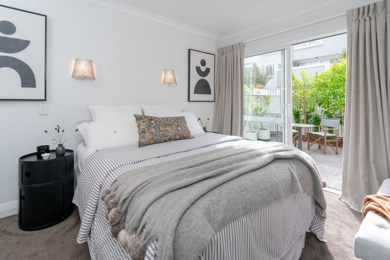 Photo of property in 61 Arcus Way, Hataitai, Wellington, 6021