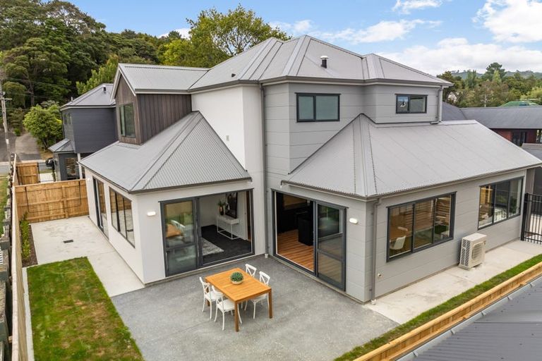 Photo of property in 47b Heretaunga Square, Silverstream, Upper Hutt, 5019