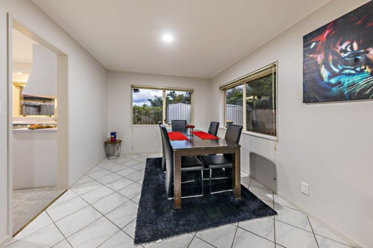 Photo of property in 31 Muirfield Street, Wattle Downs, Auckland, 2103