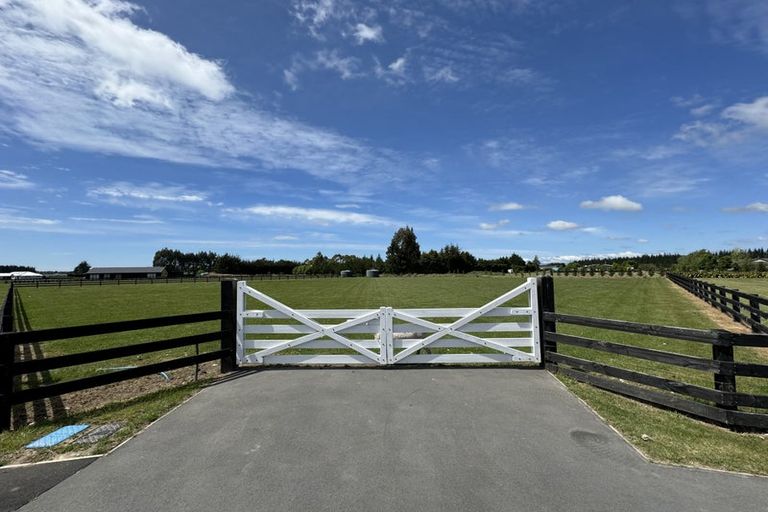 Photo of property in 17 Beal Place, Swannanoa, 7692