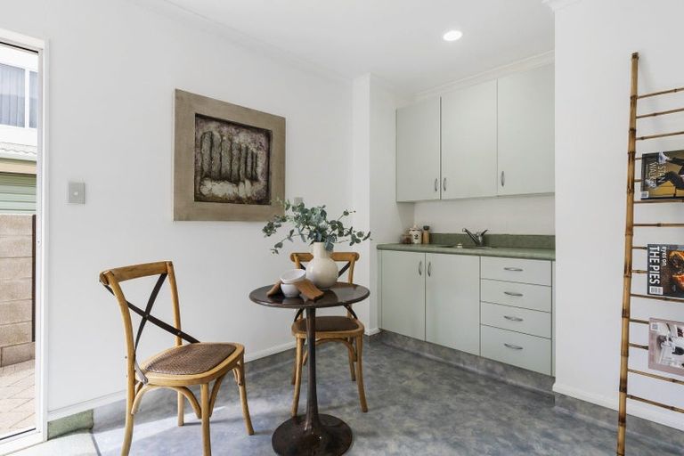 Photo of property in 37b Rita Street, Mount Maunganui, 3116