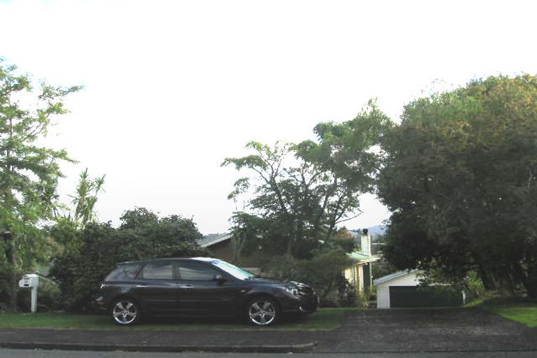 Photo of property in 13 Autumn Avenue, Glen Eden, Auckland, 0602