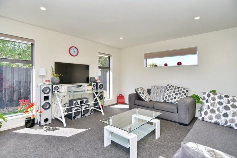 Photo of property in 12b Watkins Drive, Rangiora, 7400