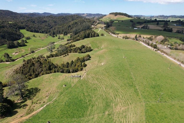 Photo of property in Pigs Head Road, Whakapara, Hikurangi, 0184