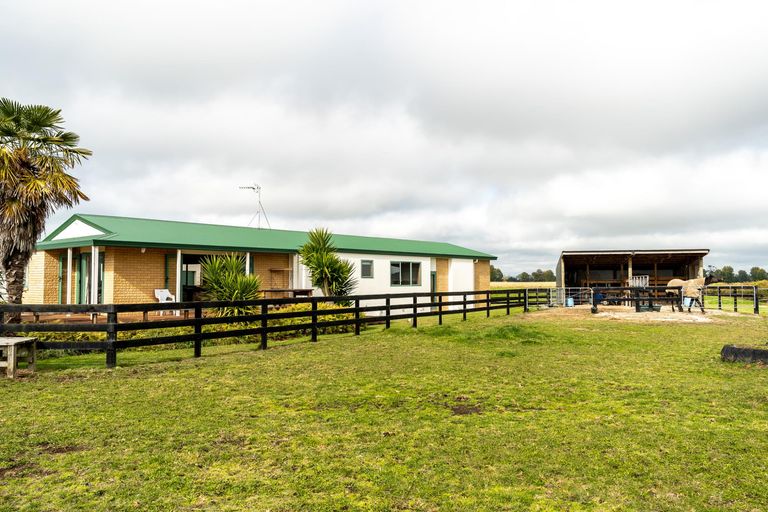 Photo of property in 73 Reid Road, Ngahinapouri, Ohaupo, 3882
