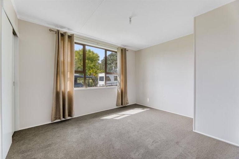 Photo of property in 19 Ben Keys Street, Te Puke, 3119