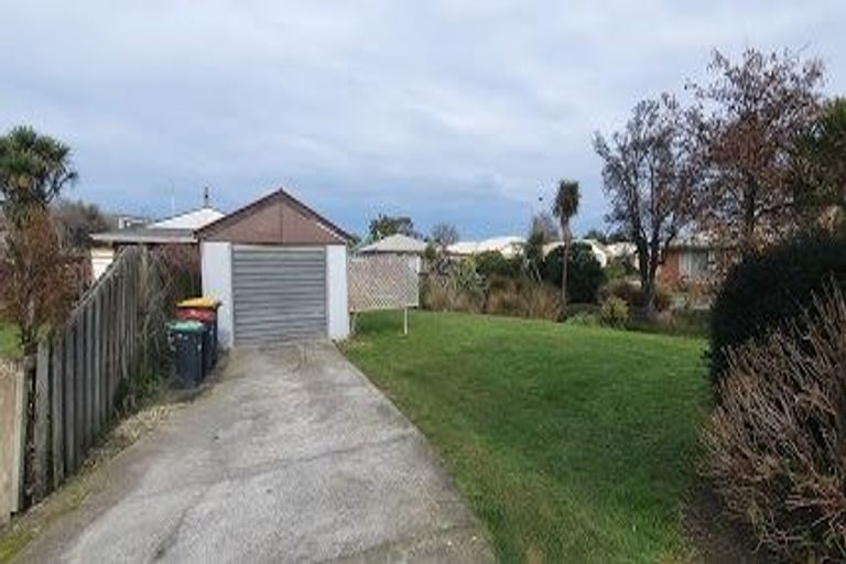 Photo of property in 19 Stacey Place, Woolston, Christchurch, 8062