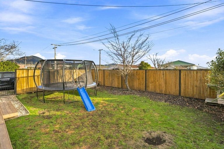 Photo of property in 183 Gordon Road, Mosgiel, 9024