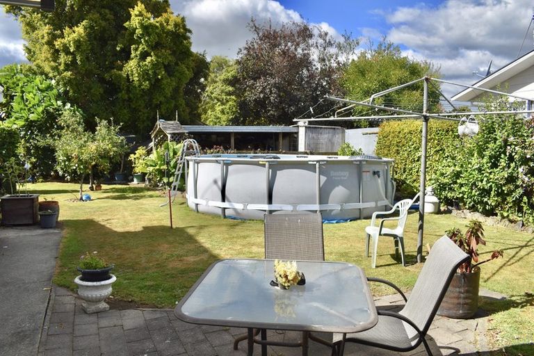 Photo of property in 56 Te Manuao Road, Otaki, 5512
