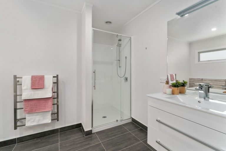 Photo of property in 211 Rangiuru Road, Otaki, 5512