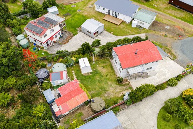 Photo of property in 28 Mariner Cove Road, Tinopai, 0593