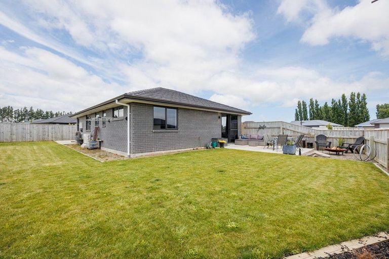 Photo of property in 27 Oldfield Lane, Marton, 4710