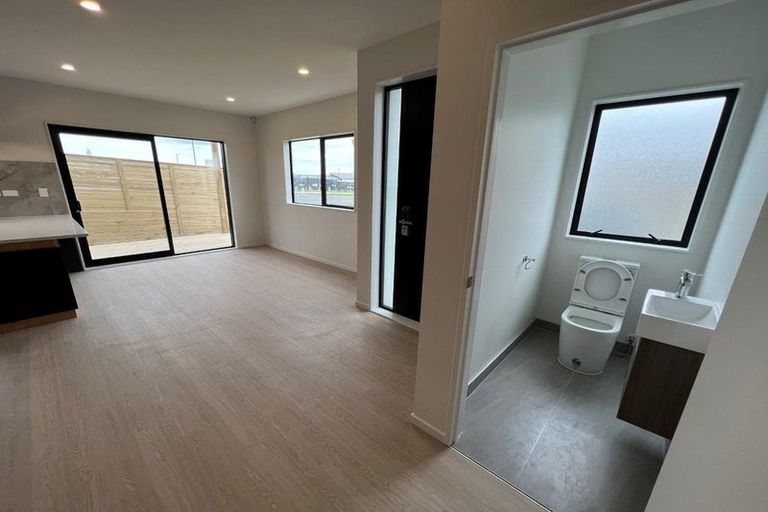 Photo of property in 1a Matakohe Road, Westgate, Auckland, 0814