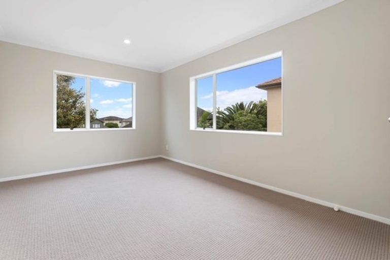 Photo of property in 6 Karson Place, Flat Bush, Auckland, 2016