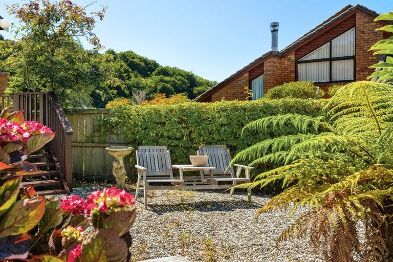 Photo of property in 97 Glenross Street, Glenross, Dunedin, 9011