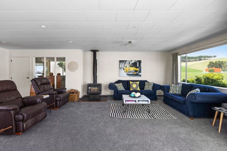 Photo of property in 75 Harper Road, Waimarama, 4294