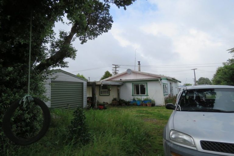 Photo of property in 13 Coates Street, Westport, 7825