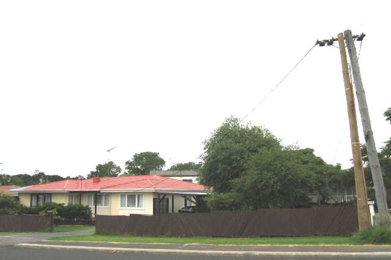 Photo of property in 2/69 Salisbury Road, Birkdale, Auckland, 0626
