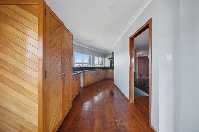 Photo of property in 3 Halberg Street, Papakura, 2110