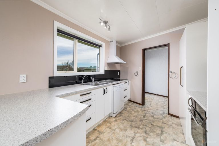 Photo of property in 197 Queen Street, Waimate, 7924