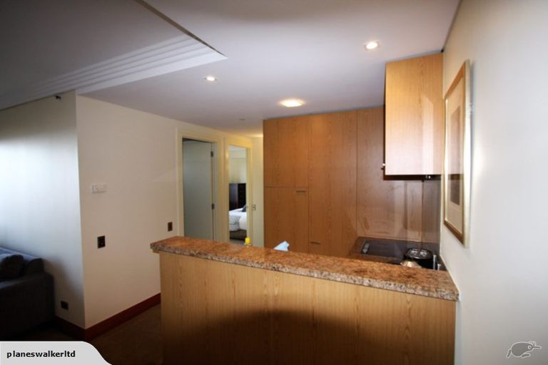 Photo of property in The Metropolis Apartments, 2912/1 Courthouse Lane, Auckland Central, Auckland, 1010