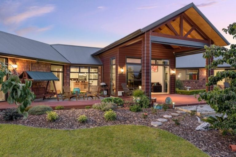 Photo of property in 17b Freeburn Road, Pyes Pa, Tauranga, 3112