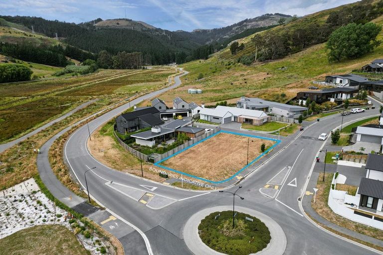 Photo of property in 1 Betty Roberts Lane, Cracroft, Christchurch, 8022