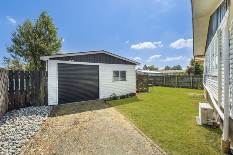 Photo of property in 22 Filmer Place, Melville, Hamilton, 3206