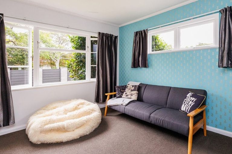 Photo of property in 386 Ruahine Street, Terrace End, Palmerston North, 4410