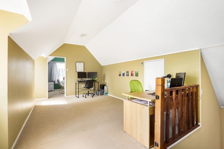 Photo of property in 175 Tuhikaramea Road, Dinsdale, Hamilton, 3204