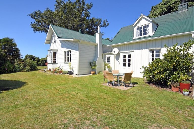 Photo of property in 276 Whakarewa Street, Motueka, 7196