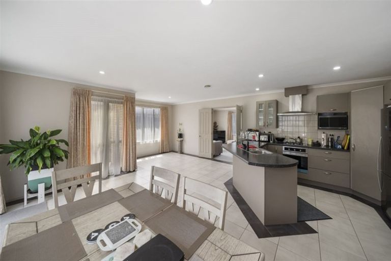 Photo of property in 7a York Road, Papatoetoe, Auckland, 2104