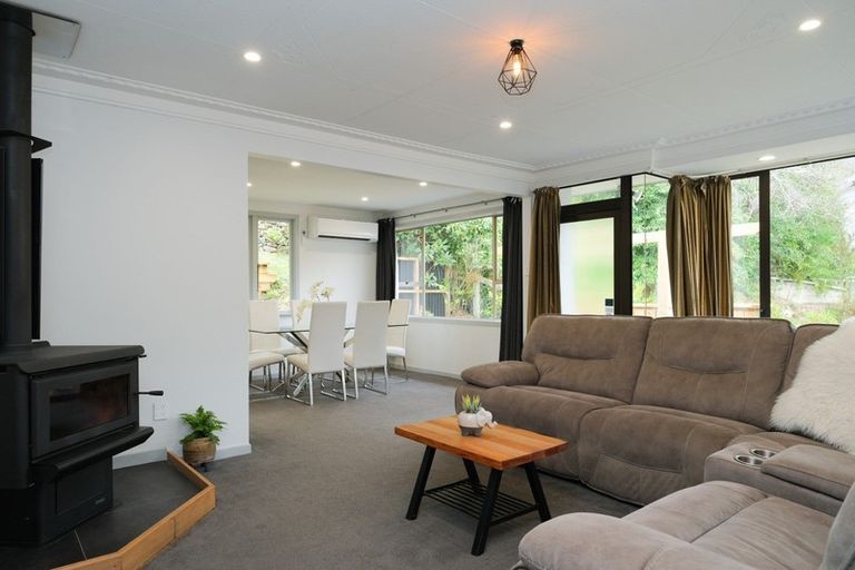 Photo of property in 23 Centennial Avenue, Helensburgh, Dunedin, 9010