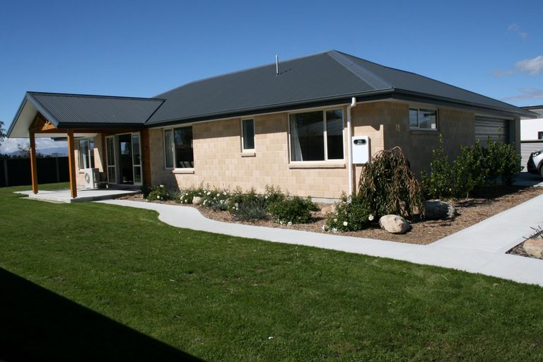 Photo of property in 18 Greenfield Place, Twizel, 7901