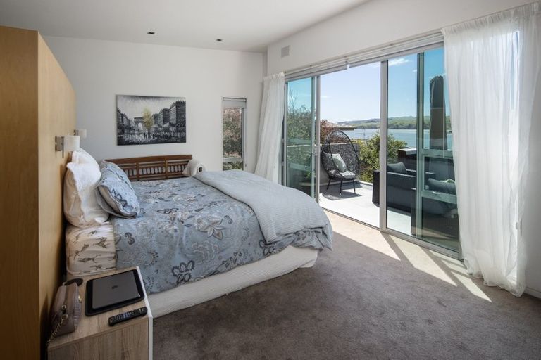 Photo of property in 11 Bowsprit Way, Whitby, Porirua, 5024