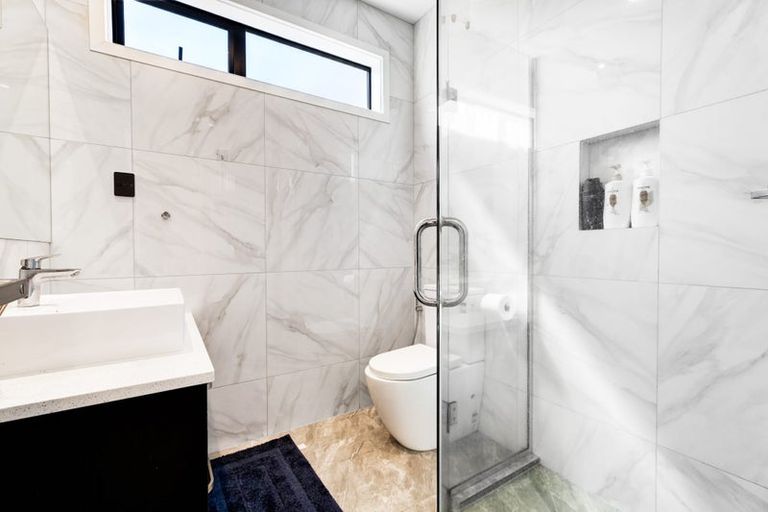 Photo of property in 7 Keiha Crescent, Massey, Auckland, 0614