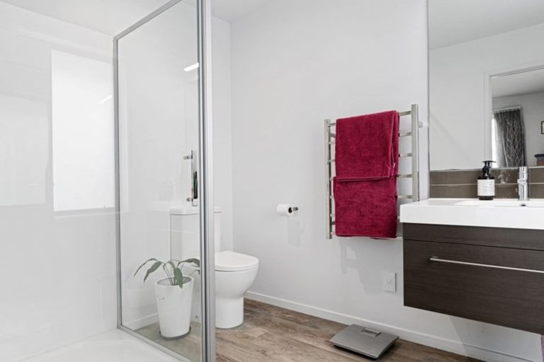 Photo of property in 4 Madeleine Place, Omokoroa, 3114